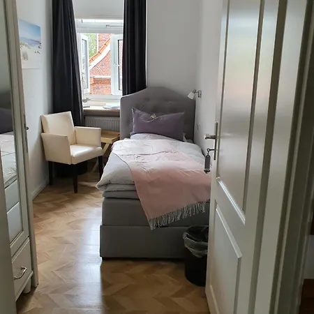 בית הארחה Seestern ג'וסט